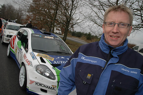Den tidligere mester Ib Kragh har svært ved at pege på en forhåndsfavorit til Danboring Rally. ”Alle topholdene har været ude at køre, men der er ikke rigtigt nogen, som har mødt hinanden i en konkurrence,” siger han.